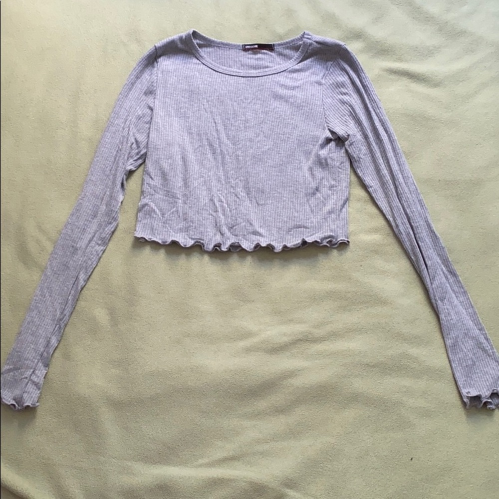 Gray Cropped Ruffle Long Sleeve Shirt